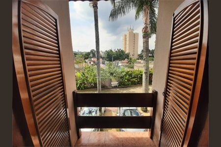 Casa à venda com 159m², 3 quartos e 2 vagas