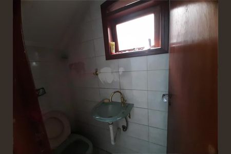 Casa à venda com 159m², 3 quartos e 2 vagas
