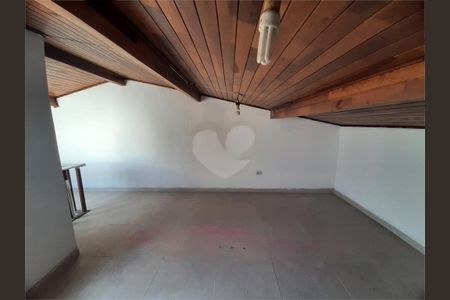 Casa à venda com 3 quartos, 159m² em Jardim Tremembe, São Paulo