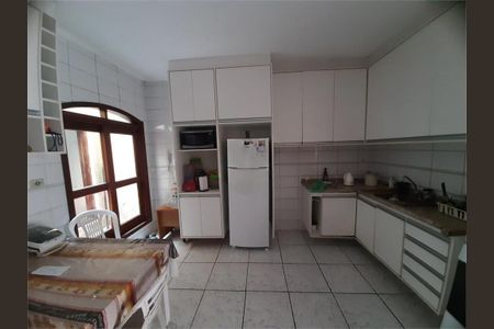 Casa à venda com 3 quartos, 159m² em Jardim Tremembe, São Paulo