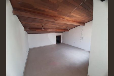 Casa à venda com 159m², 3 quartos e 2 vagas