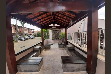 Casa à venda com 159m², 3 quartos e 2 vagas