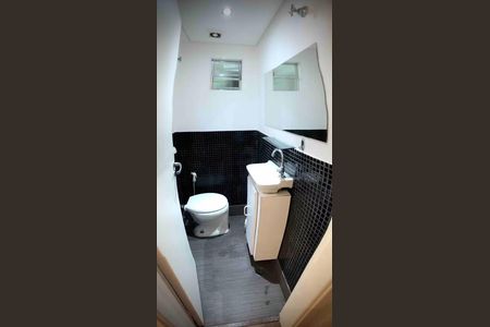 Apartamento à venda com 120m², 3 quartos e 1 vaga Apartamento à venda com 120m², 3 quartos e 1 vagaBanheiro de serviço