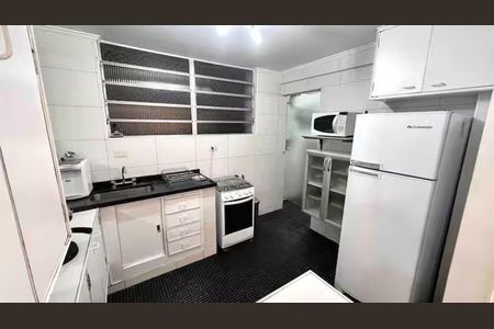Apartamento à venda com 120m², 3 quartos e 1 vaga Apartamento à venda com 120m², 3 quartos e 1 vagaCozinha