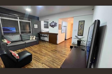 Apartamento à venda com 120m², 3 quartos e 1 vaga Apartamento à venda com 120m², 3 quartos e 1 vagaSala