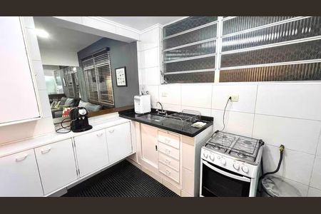 Apartamento à venda com 120m², 3 quartos e 1 vaga Apartamento à venda com 120m², 3 quartos e 1 vagaCozinha
