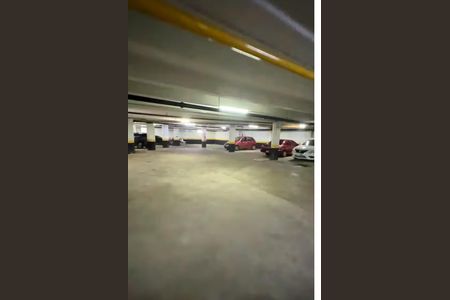 Apartamento à venda com 120m², 3 quartos e 1 vaga Apartamento à venda com 120m², 3 quartos e 1 vagaGaragem