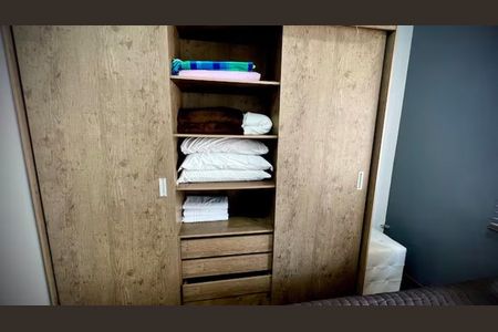 Apartamento à venda com 120m², 3 quartos e 1 vaga Apartamento à venda com 120m², 3 quartos e 1 vagaQuarto
