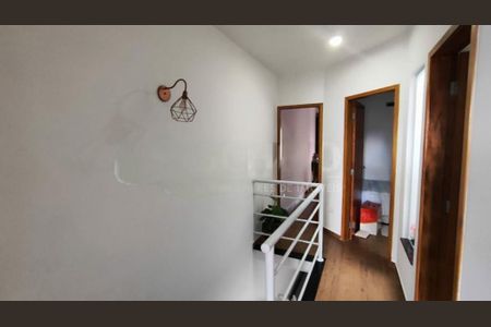 Casa à venda com 3 quartos, 110m² em Jardim Sabara, São Paulo
