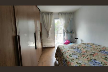Casa à venda com 3 quartos, 110m² em Jardim Sabara, São Paulo
