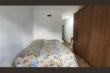 Casa à venda com 3 quartos, 110m² em Jardim Sabara, São Paulo