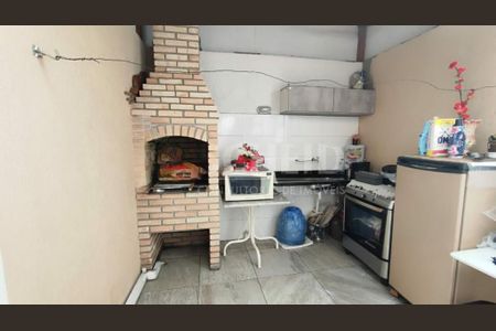 Casa à venda com 3 quartos, 110m² em Jardim Sabara, São Paulo