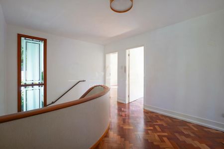 Casa à venda com 426m², 4 quartos e 9 vagas