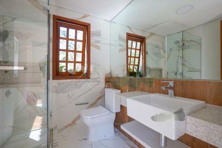 Casa à venda com 426m², 4 quartos e 9 vagas