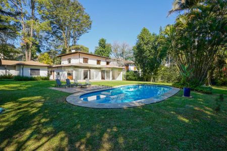 Casa à venda com 426m², 4 quartos e 9 vagas