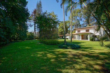 Casa à venda com 426m², 4 quartos e 9 vagas