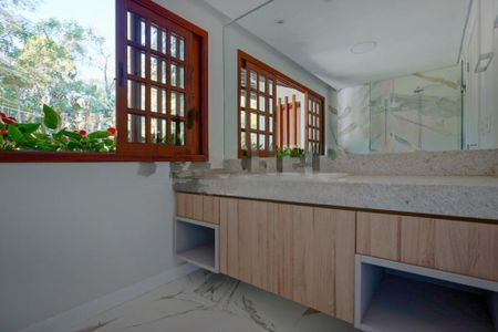 Casa à venda com 426m², 4 quartos e 9 vagas