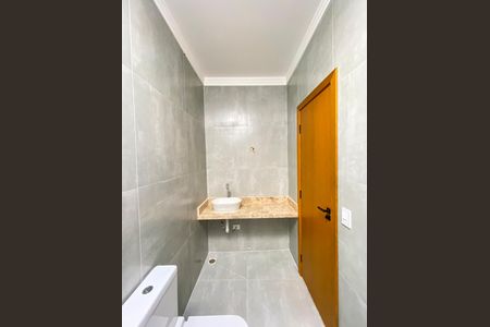 Casa à venda com 133m², 3 quartos e 3 vagas Casa à venda com 133m², 3 quartos e 3 vagasBanheiro da Suíte 2
