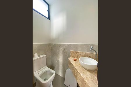 Casa à venda com 133m², 3 quartos e 3 vagas Casa à venda com 133m², 3 quartos e 3 vagasLavabo
