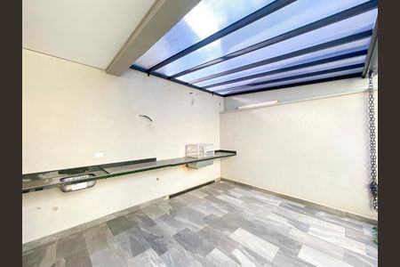 Casa à venda com 133m², 3 quartos e 3 vagas Casa à venda com 133m², 3 quartos e 3 vagasQuintal Gourmet