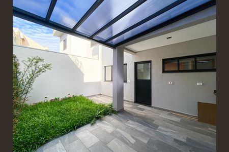 Casa à venda com 133m², 3 quartos e 3 vagas Casa à venda com 133m², 3 quartos e 3 vagasQuintal Gourmet