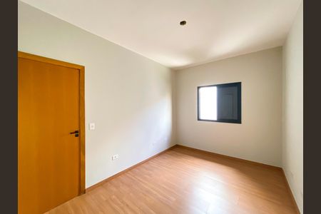 Casa à venda com 133m², 3 quartos e 3 vagas Casa à venda com 133m², 3 quartos e 3 vagasSuíte 2