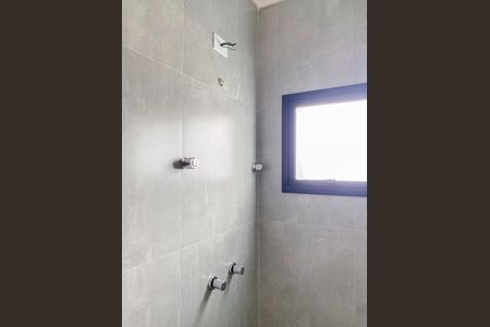 Casa à venda com 133m², 3 quartos e 3 vagas Casa à venda com 133m², 3 quartos e 3 vagasBanheiro da Suíte 1