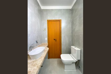 Casa à venda com 133m², 3 quartos e 3 vagas Casa à venda com 133m², 3 quartos e 3 vagasBanheiro da Suíte 3