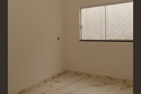 Casa à venda com 3 quartos, 87m² em Residencial Recanto do Bosque, Goiânia