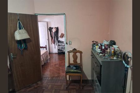 Casa à venda com 177m², 3 quartos e 2 vagas