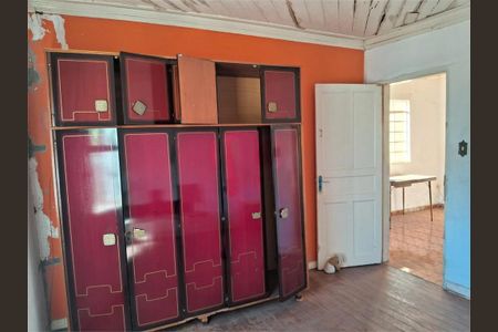 Casa à venda com 3 quartos, 177m² em Parada Inglesa, São Paulo