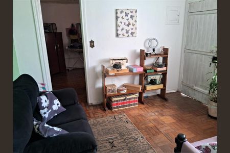 Casa à venda com 3 quartos, 177m² em Parada Inglesa, São Paulo