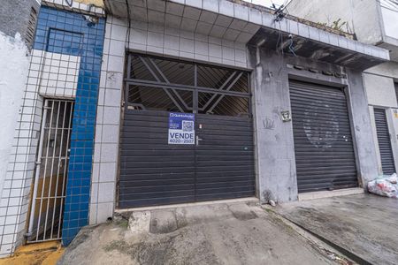 Casa para alugar com 214m², 3 quartos e 2 vagasFachada