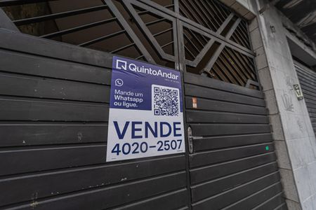Casa para alugar com 214m², 3 quartos e 2 vagasinstada dia 12-06-2026 Placa: HBJM-2021