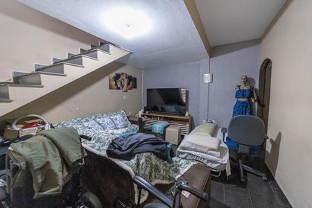 Sala de casa para alugar com 3 quartos, 214m² em Vila Paranagua, São Paulo
