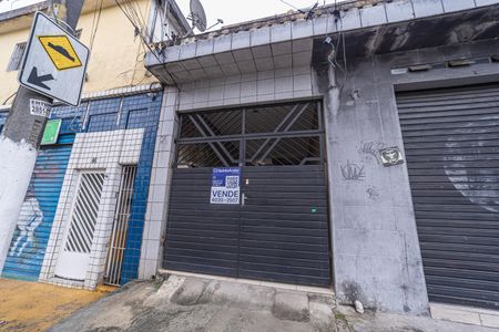 Casa para alugar com 214m², 3 quartos e 2 vagasFachada
