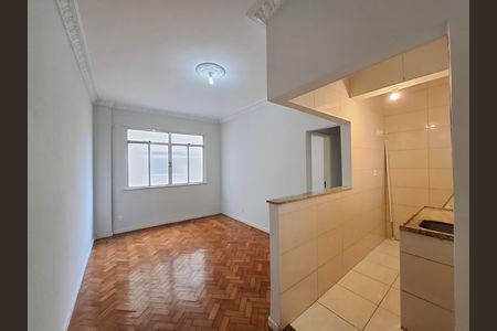 Sala de apartamento para alugar com 1 quarto, 48m² em Centro, Rio de Janeiro