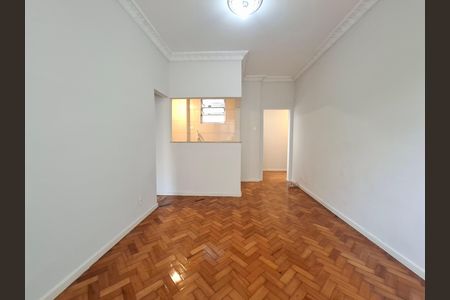 Sala de apartamento para alugar com 1 quarto, 48m² em Centro, Rio de Janeiro