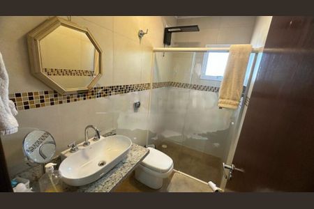 Casa à venda com 180m², 3 quartos e 2 vagas