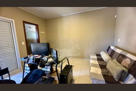 Casa à venda com 3 quartos, 180m² em Jardim Juá, São Paulo