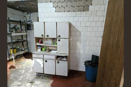 Casa à venda com 91m², 2 quartos e 2 vagas