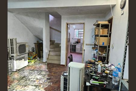 Casa à venda com 91m², 2 quartos e 2 vagas