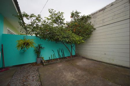 Casa para alugar com 84m², 2 quartos e 1 vagaÁrea externa