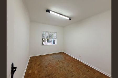 Casa para alugar com 120m², 2 quartos e 2 vagas Casa para alugar com 120m², 2 quartos e 2 vagasQuarto 2