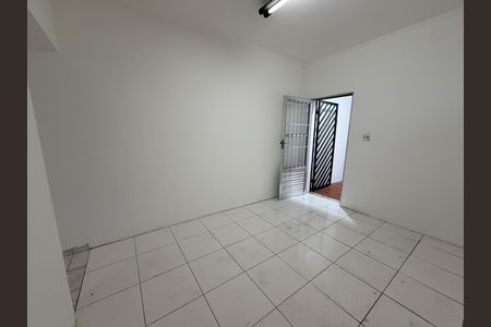 Casa para alugar com 120m², 2 quartos e 2 vagas Casa para alugar com 120m², 2 quartos e 2 vagasCozinha