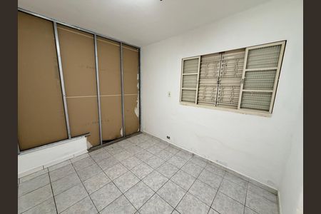 Casa para alugar com 120m², 2 quartos e 2 vagas Casa para alugar com 120m², 2 quartos e 2 vagasQuarto 1