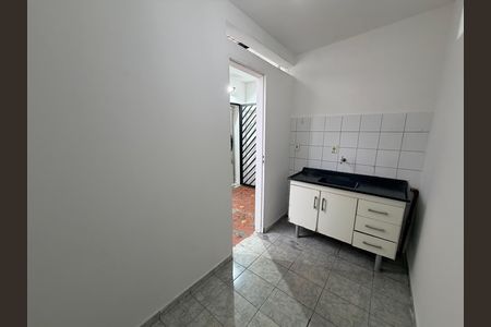 Casa para alugar com 120m², 2 quartos e 2 vagas Casa para alugar com 120m², 2 quartos e 2 vagasCozinha