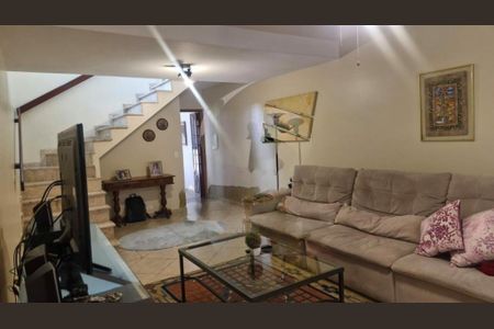 Casa à venda com 3 quartos, 167m² em Santo Amaro, São Paulo