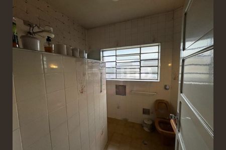 Casa à venda com 199m², 4 quartos e 4 vagas
