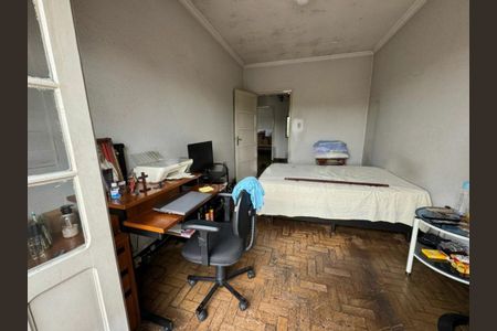 Casa à venda com 4 quartos, 199m² em Vila Emir, São Paulo
